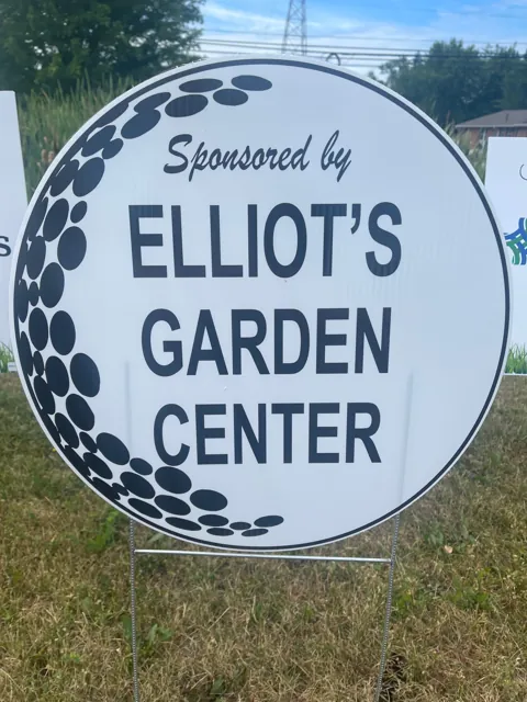Round sponsor yard sign
